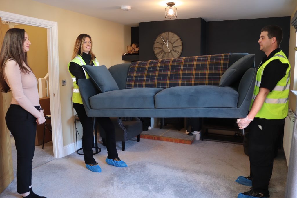 Panther's new Evolve service provides small businesses with the ultimate final mile delivery experience for their customers