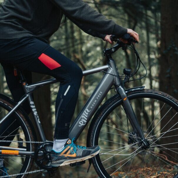 EMU-BIKES-GEARS-UP-CUSTOMER-SERVICE-OFFERING-BY-PARTNERING-WITH-PANTHER-LOGISTICS-1024x807